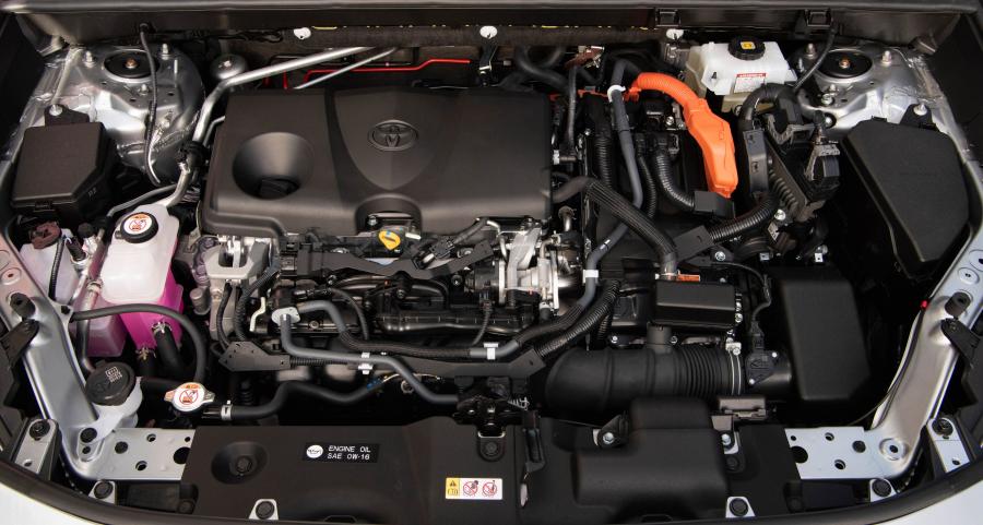 Моторный отсек Toyota RAV4 XSE Hybrid 2018 года  (NA) (фото 33 из 71)